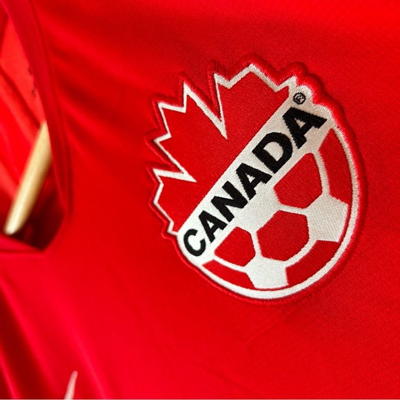 NWT Vintage 2019 Canada with tag.   Nike soccer red home jersey shirt Dri Fit - Picture 6 of 16